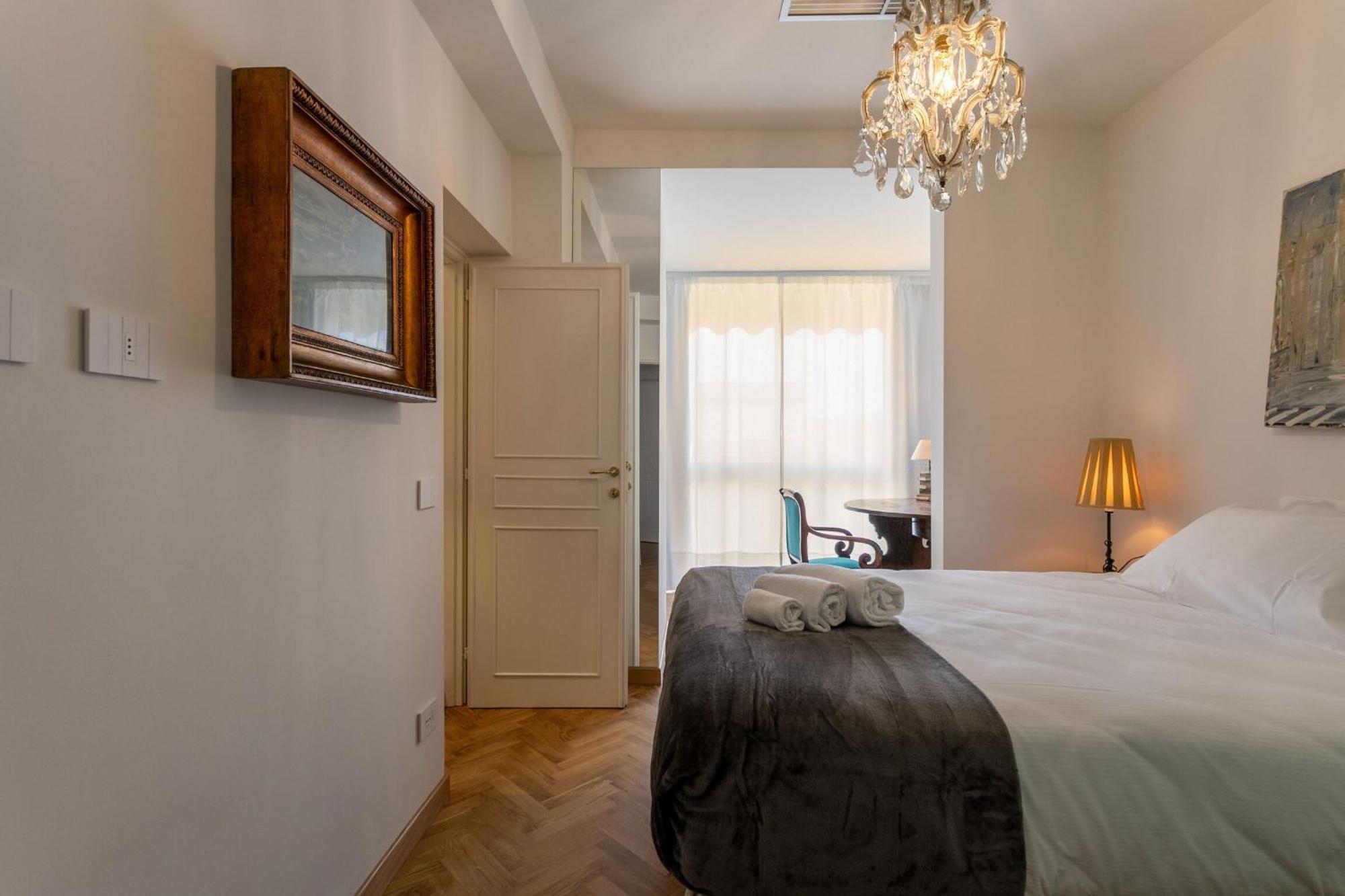 Appartamento Vespucci 60 Luxury Apt With Garage And Balcony Firenze