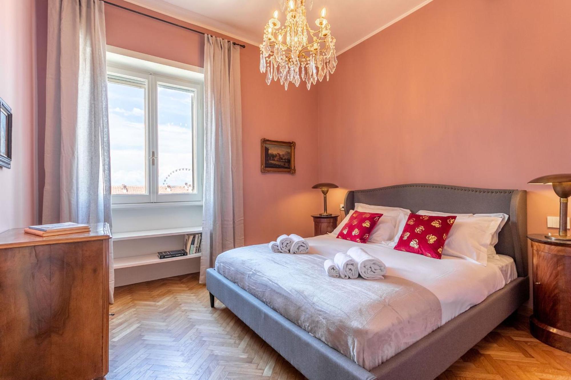 Vespucci 60 Luxury Apt With Garage And Balcony * Firenze